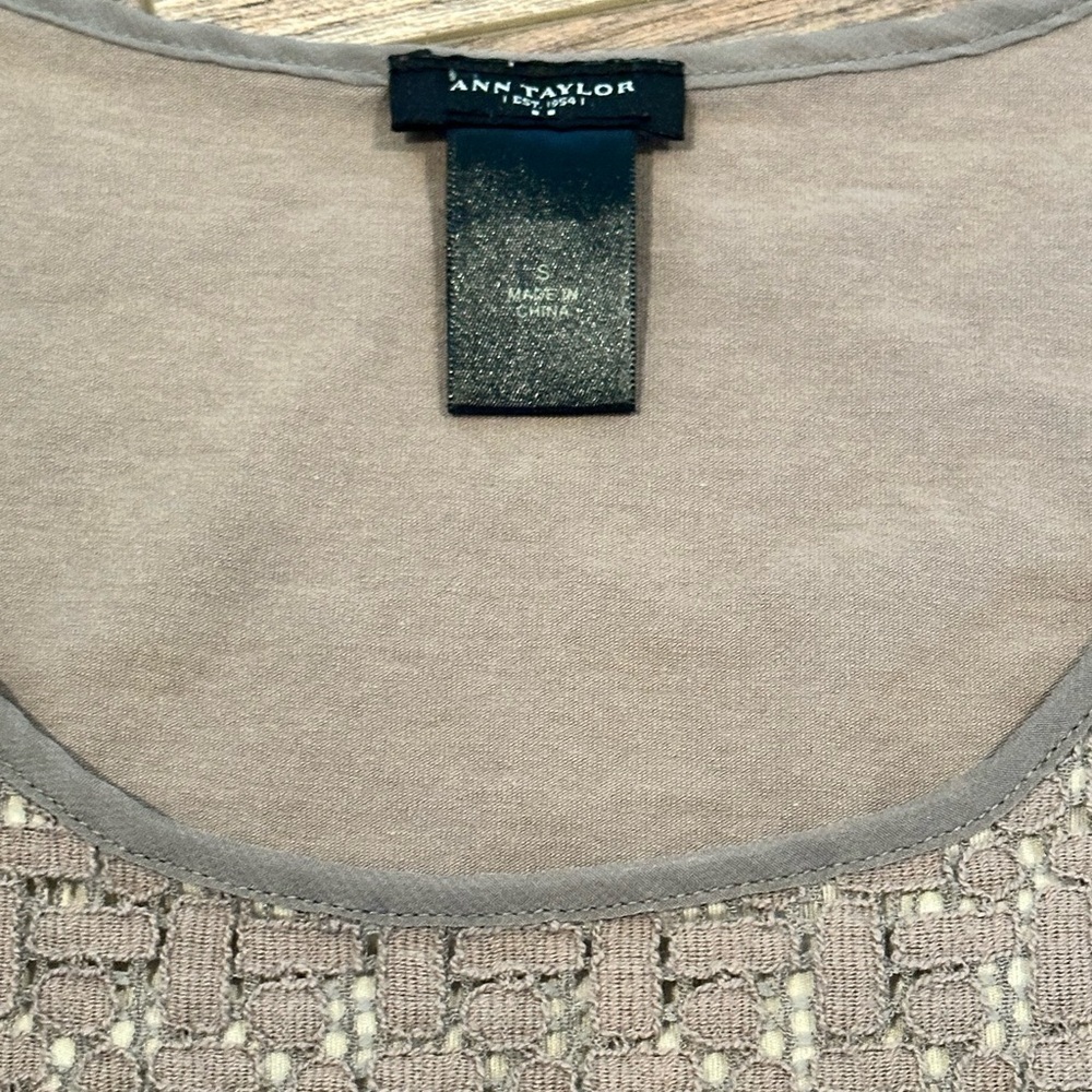 Ann Taylor Lace Brown Tank Blouse Size Small - Picture 2 of 4